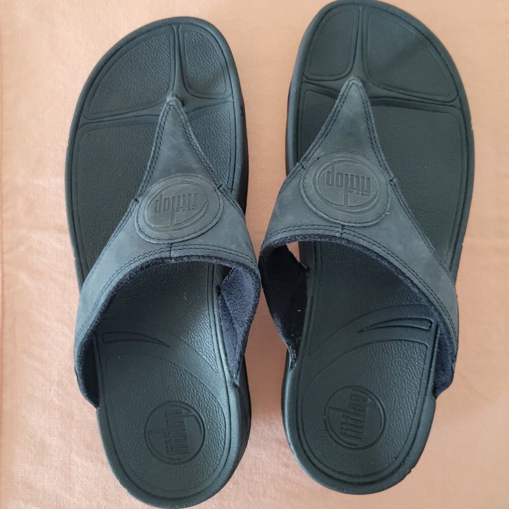 Navy Blue Leather Fitflops